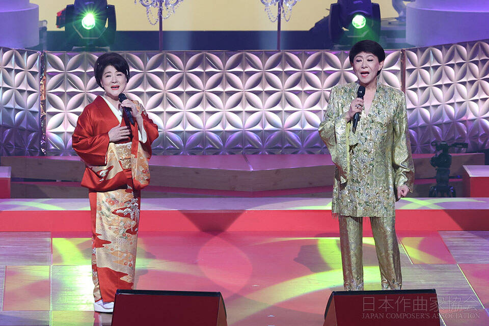 「人生いろいろ」 川中美幸&美川憲一
