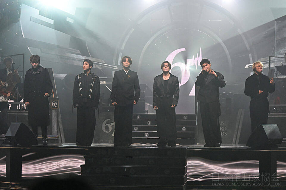 「夢中」BE:FIRST<br>作曲・作詩：SKY-HI、 eill、Ryo 'LEFTY 'Miyata<br>編曲：Ryo 'LEFTY 'Miyata