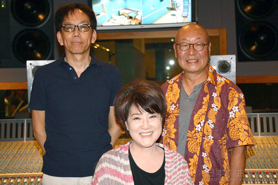 岸かいせい氏 川中美幸さん 左峰捨比古氏